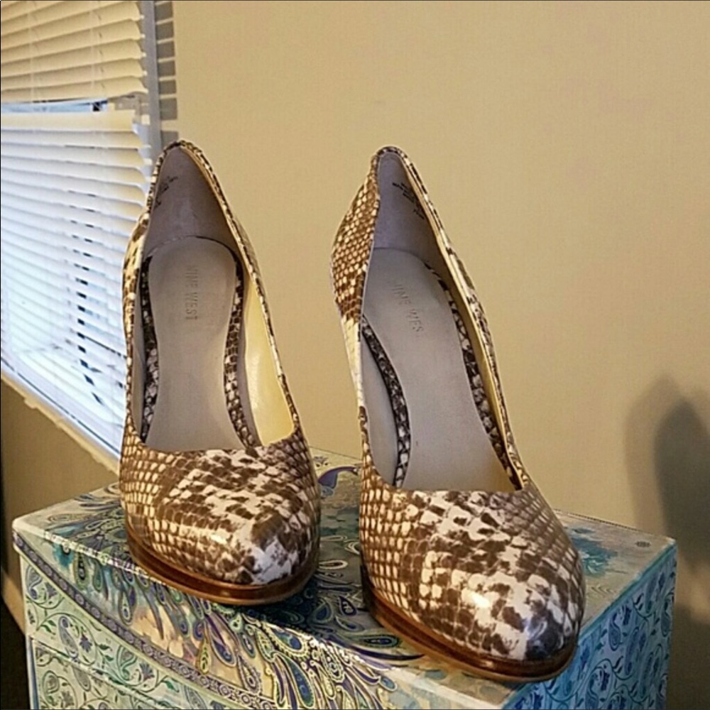 Nine West Rocha Platform Pump